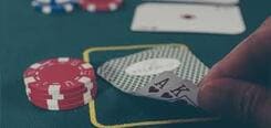 when to hit and stay in blackjack